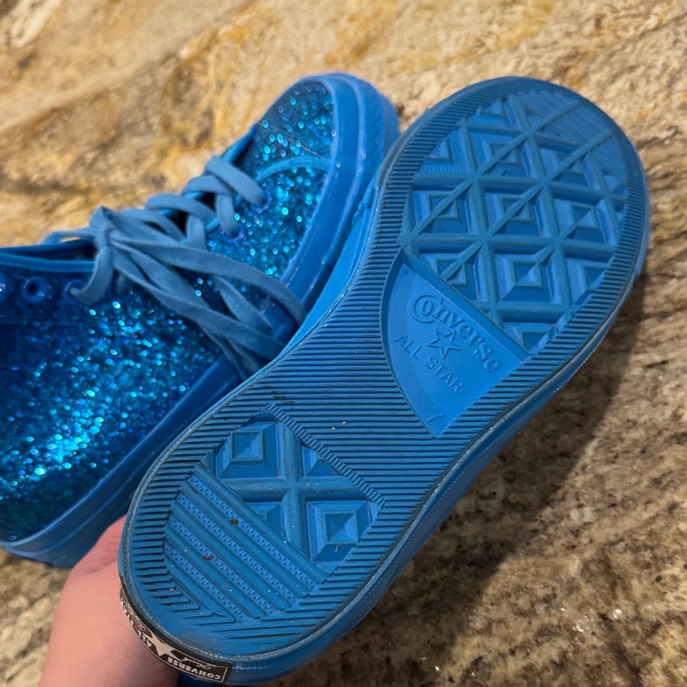Converse Women’s Size 9 Blue Glitter High-Tops - Picture 4 of 7